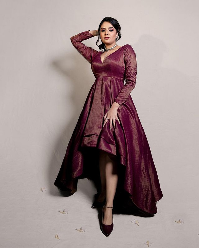 Staggering Clicks Of Stunning Sreemukhi